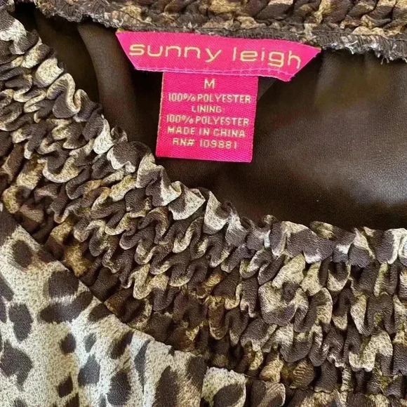 Sunny Leigh leopard print top / M.  NWOT - Picture 2 of 3